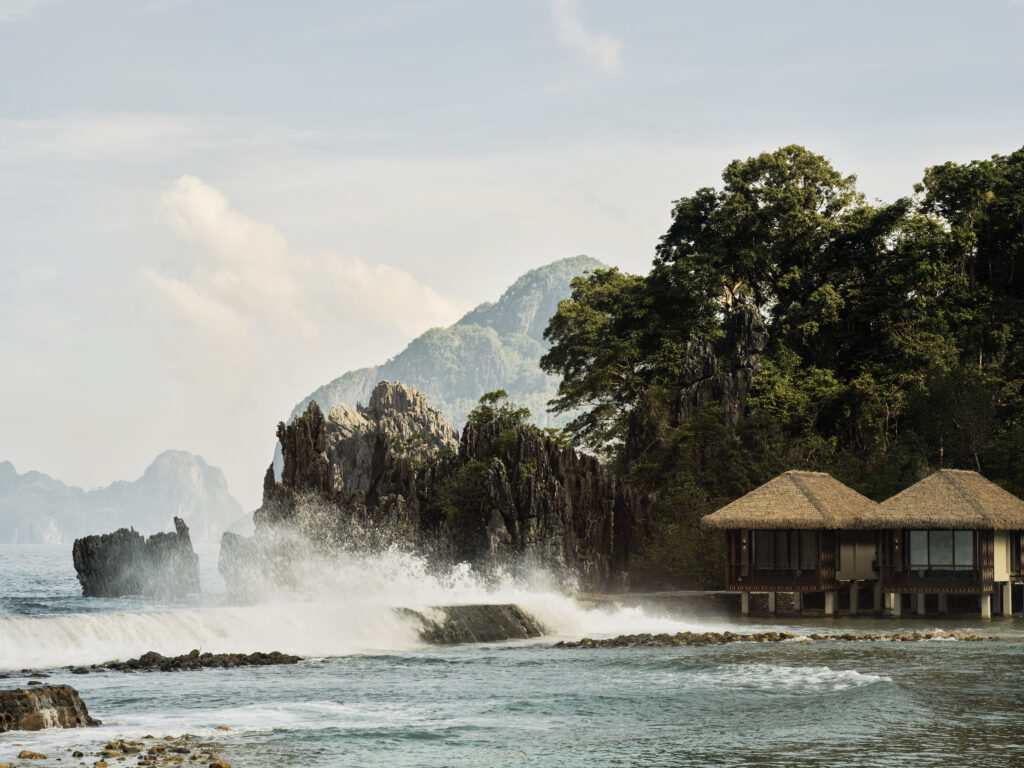 Lagen Island Resort